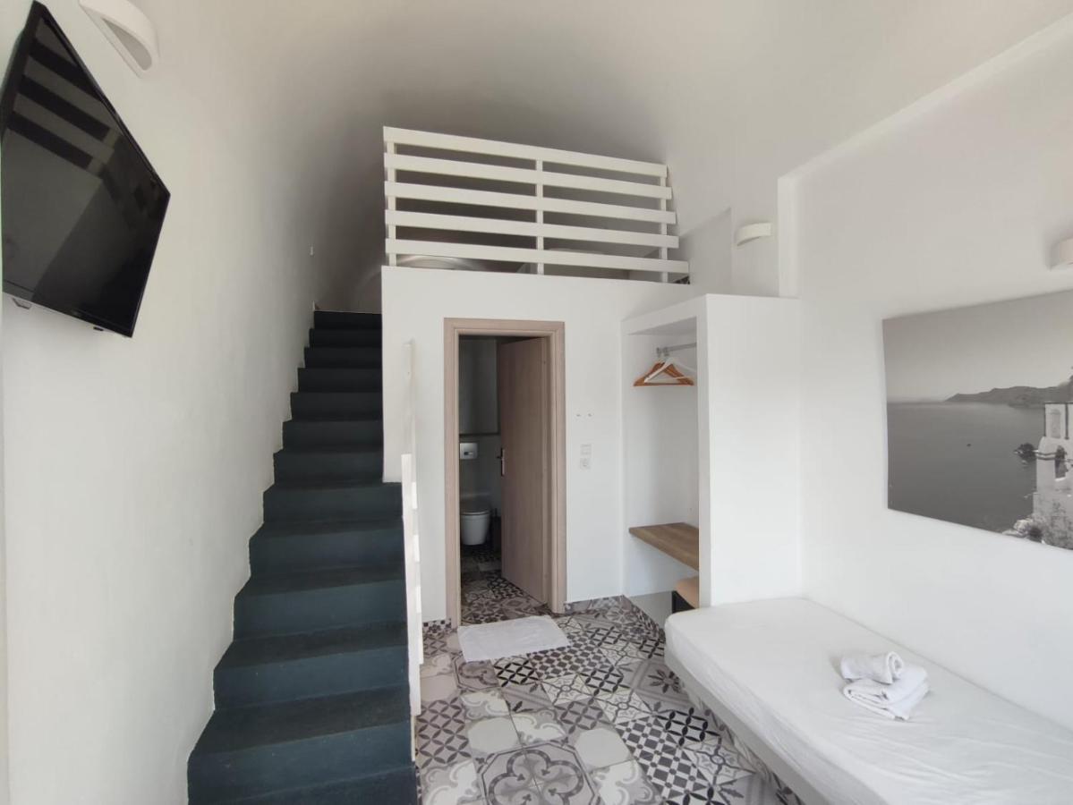 Appartement Fira Exo Katikies- Urban Fira Extérieur photo